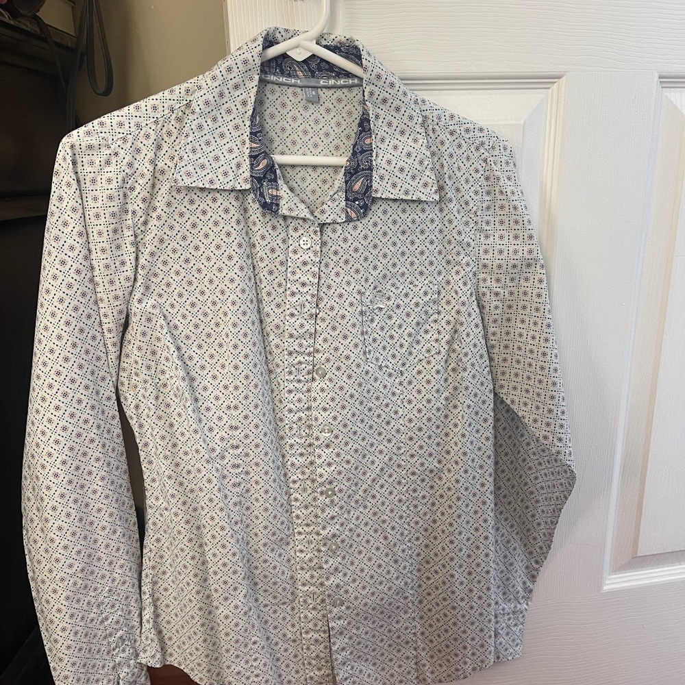 Cinch medium ladies shirt